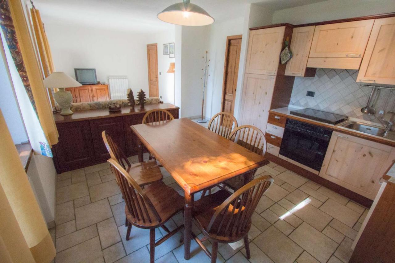 Casa Dina - Cogne Vda N 0020アパートメント 部屋 写真